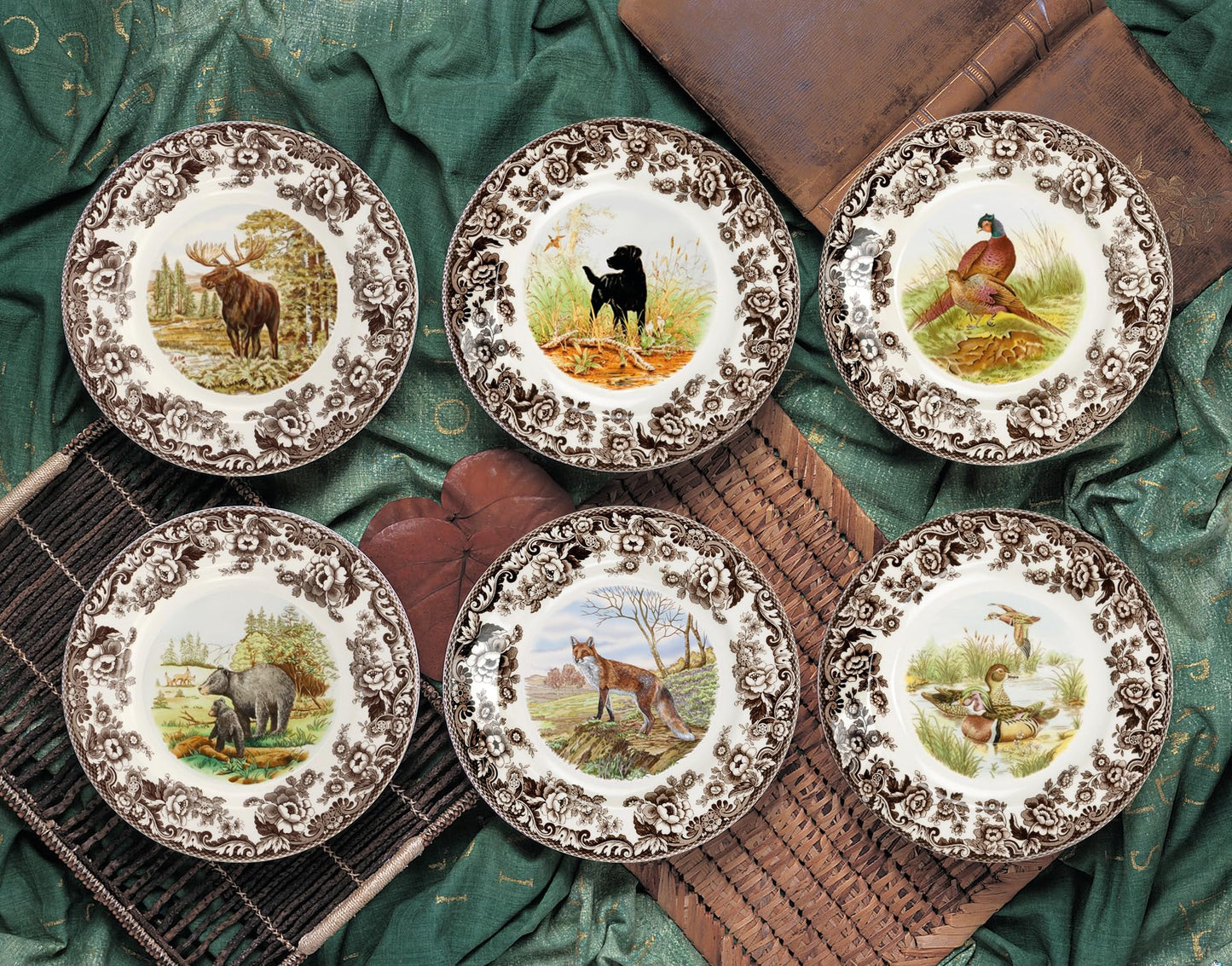 Wild Moose Spode Dinner Plate