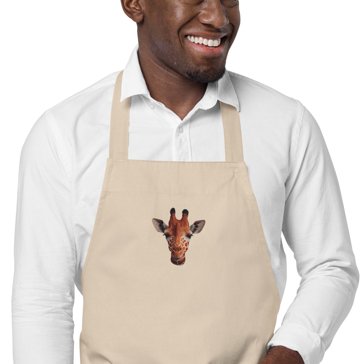 Organic cotton apron embroidered with a giraffe